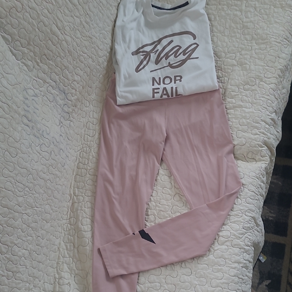 Flag Nor Fail Pink Leggings